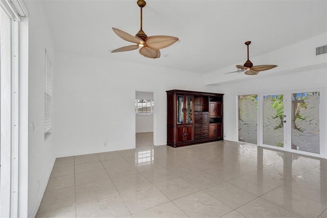 4 of 57 - 2542 Marathon Ln, Fort Lauderdale, FL