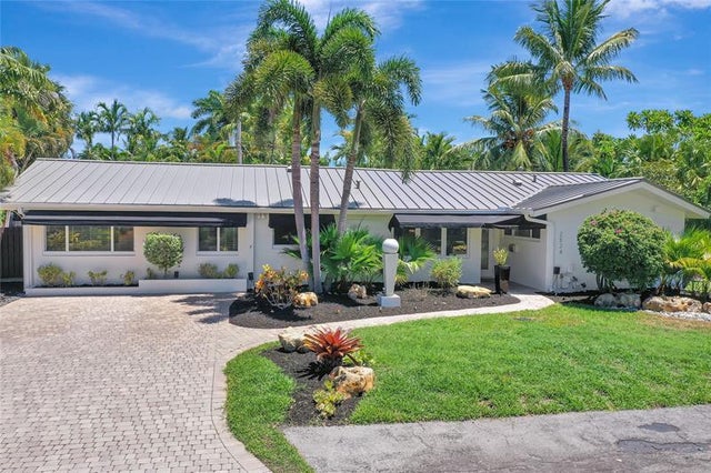 1 of 56 - 2524 Ne 26th Terrace, Fort Lauderdale, FL