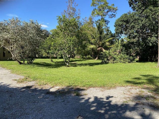 4 of 22 - 13309 N 42nd Rd, West Palm Beach, FL