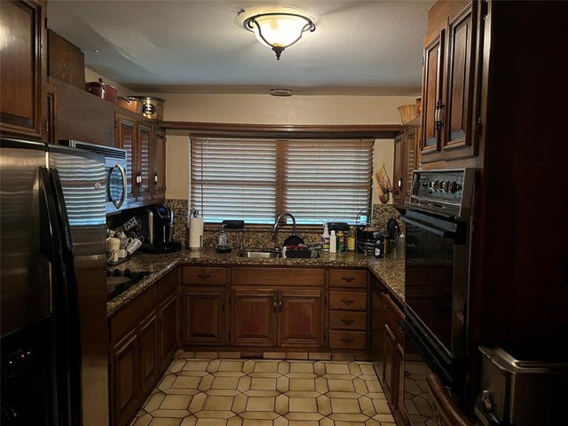 3 of 11 - 5940 Piney Ct, Green Acres, FL
