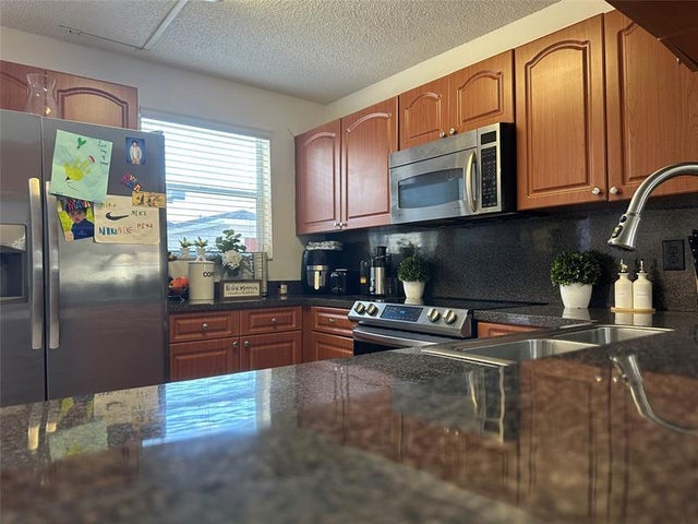 4 of 23 - 12018 Nw 13th St, Pembroke Pines, FL