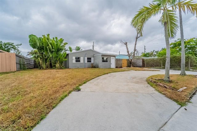 2 of 32 - 620 Ne 57th St, Fort Lauderdale, FL