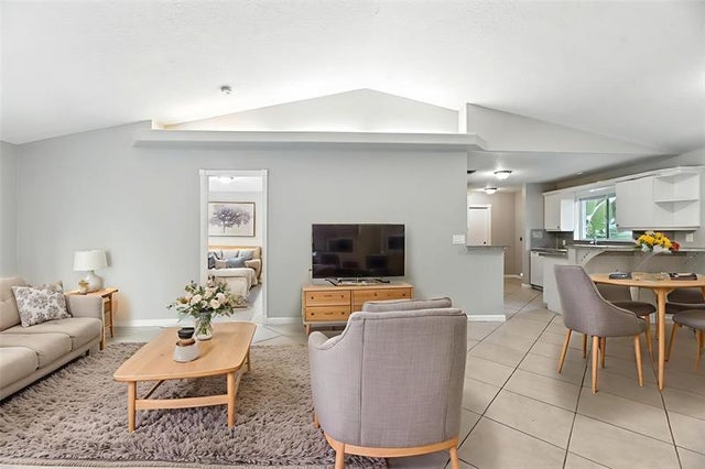 3 of 35 - 2461 Sw 43rd Ter, Fort Lauderdale, FL