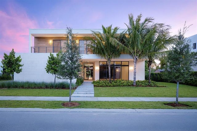4 of 99 - 16722 S Botaniko Dr S, Weston, FL