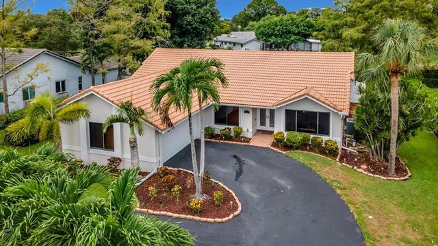 1 of 54 - 1462 Nw 97th Ter, Coral Springs, FL