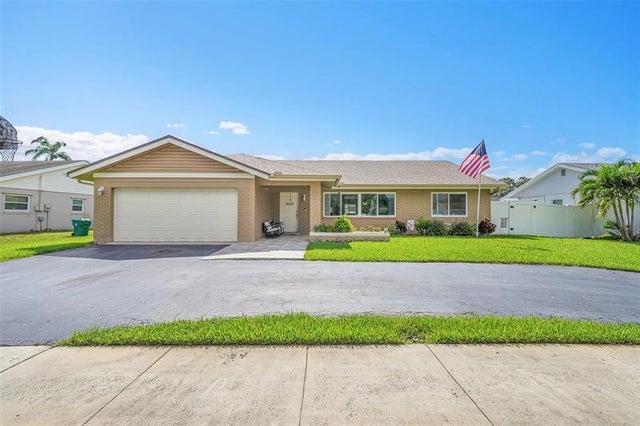 2 of 29 - 5724 Sw 118 Avenue, Cooper City, FL