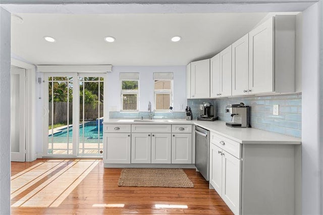 4 of 45 - 1518 N Ocean Breeze, Lake Worth, FL