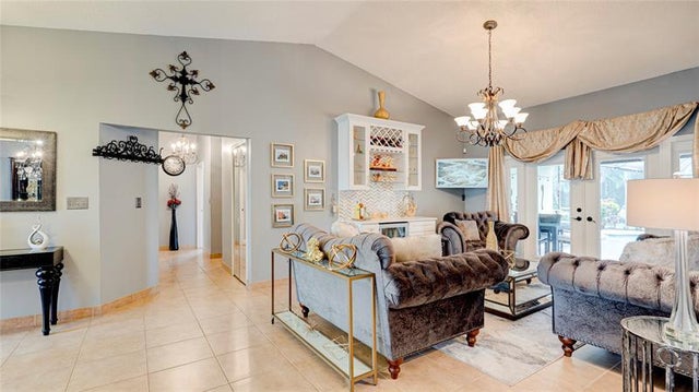 5 of 52 - 10917 Nw 14th St, Coral Springs, FL