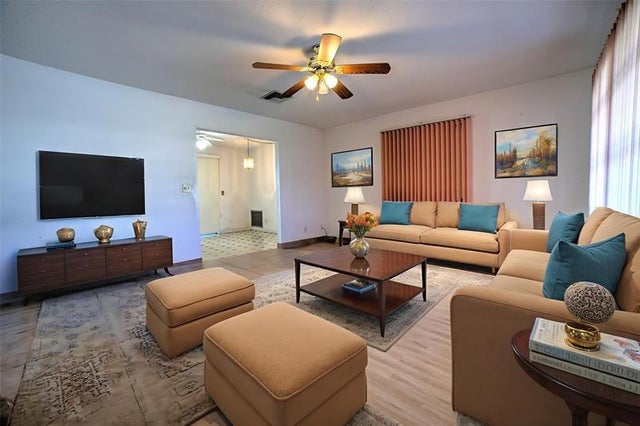 3 of 21 - 1904 Sw 19th St, Boynton Beach, FL