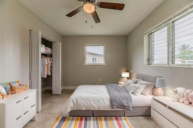 5 of 31 - 3521 Nw 208th Ter, Miami Gardens, FL