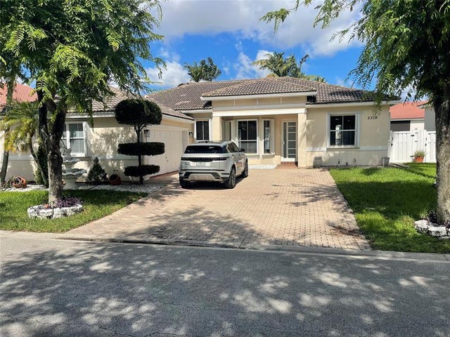 2 of 44 - 5374 Sw 33rd Ave, Fort Lauderdale, FL