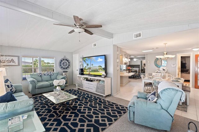 1 of 44 - 202 Nw 52nd St, Deerfield Beach, FL