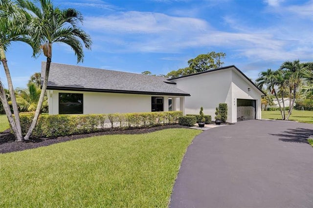 2 of 56 - 149 Forester Ct, Wellington, FL