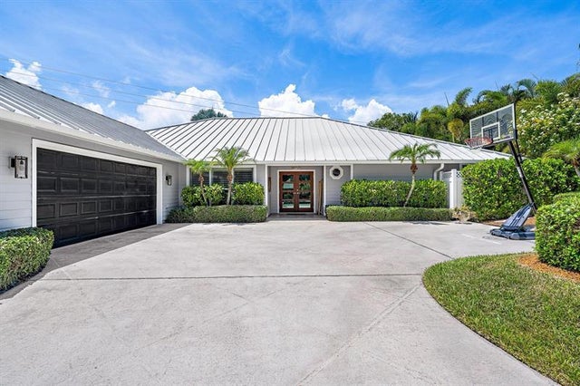 1 of 48 - 13078 Coastal Cir, Palm Beach Gardens, FL