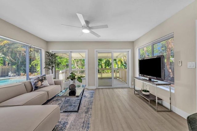 1 of 43 - 4687 Ne 18th Ave, Oakland Park, FL
