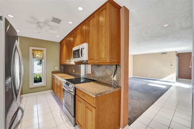 2 of 42 - 5562 Sw 1st Ct, Plantation, FL