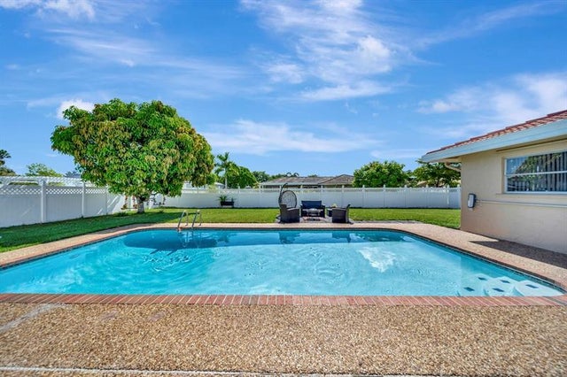 5 of 63 - 2303 Nw 115 Ave, Coral Springs, FL