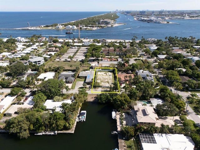 4 of 17 - 2512 Barbara Dr, Fort Lauderdale, FL