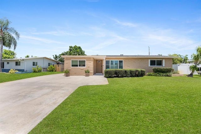 1 of 37 - 6251 Nw 15th St, Margate, FL