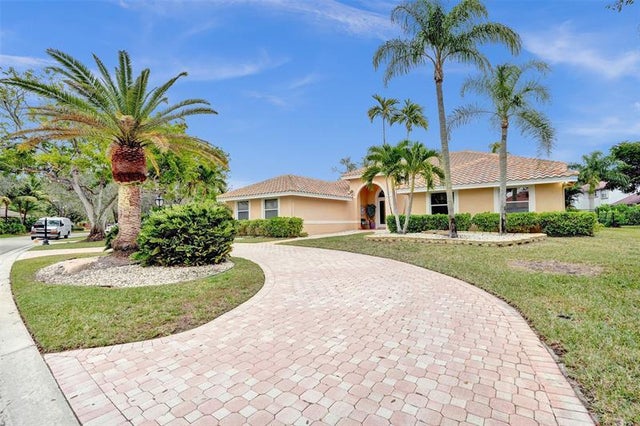 2 of 42 - 5920 Nw 100th Way, Parkland, FL