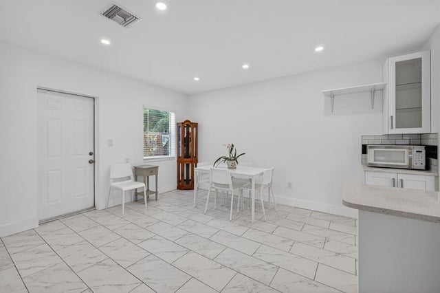 3 of 20 - 1309 Sw 31st St, Fort Lauderdale, FL