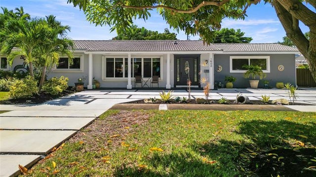1 of 40 - 1600 Yale Dr, Hollywood, FL