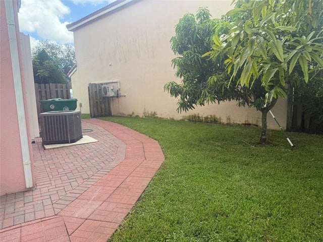 2 of 21 - 4273 Sw 84 Terrace, Davie, FL
