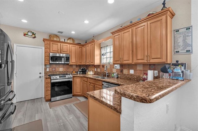 5 of 35 - 3471 Nw 112th Ave, Coral Springs, FL