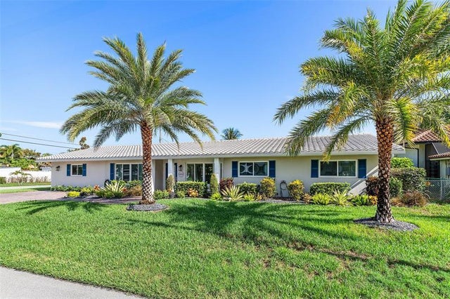 2 of 52 - 865 Ne 5th St, Deerfield Beach, FL