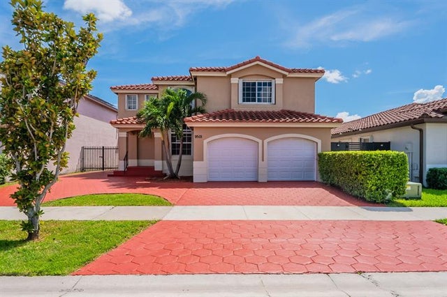 1 of 45 - 9501 Sw 155th Ave, Miami, FL