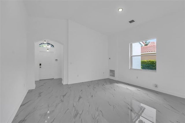5 of 36 - 5290 Sw 134th Ave, Miramar, FL