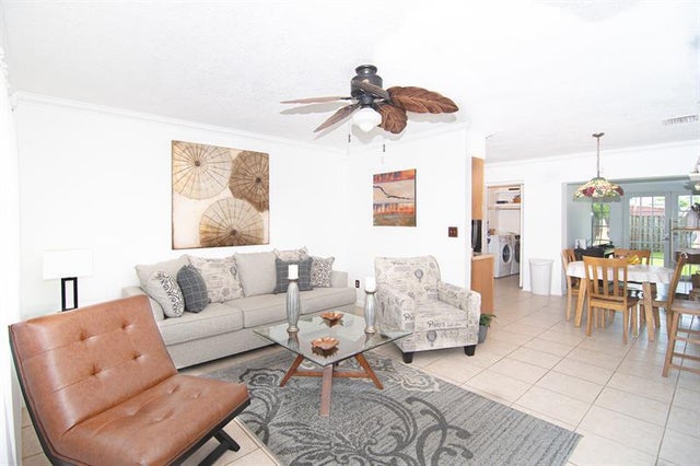 4 of 22 - 6872 Sw 15th St, Pompano Beach, FL