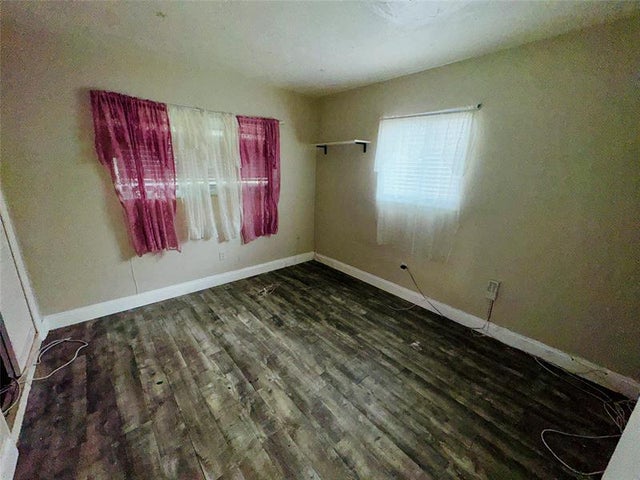 5 of 7 - 11540 Sheridan St, Pembroke Pines, FL