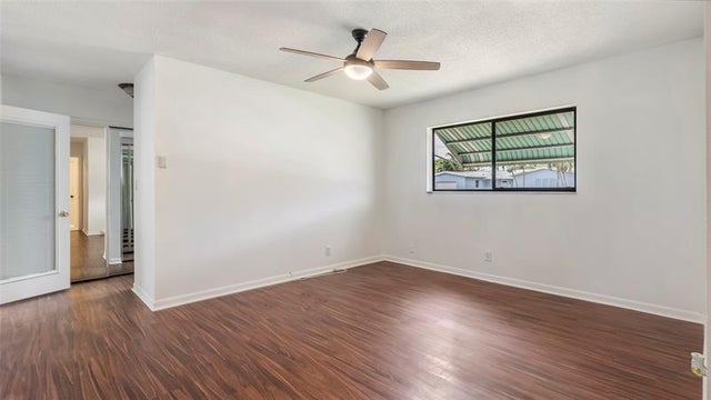 5 of 47 - 6950 Sw 9th Pl, North Lauderdale, FL