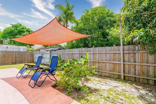 3 of 42 - 7160 Venetian St, Miramar, FL