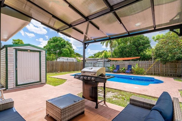 4 of 42 - 7160 Venetian St, Miramar, FL