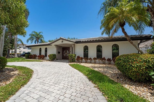 2 of 55 - 5570 Ne 26 Ave, Fort Lauderdale, FL