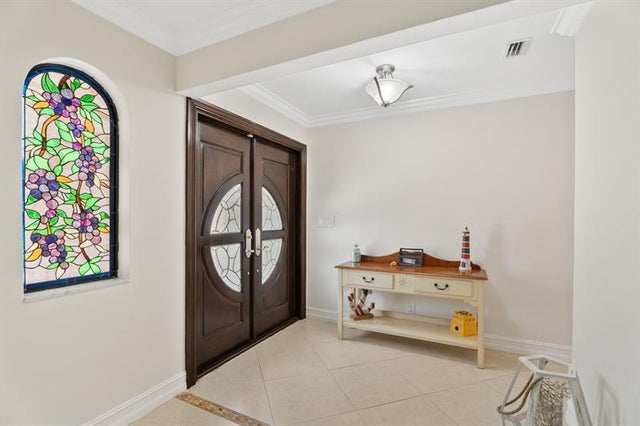 5 of 55 - 5570 Ne 26 Ave, Fort Lauderdale, FL