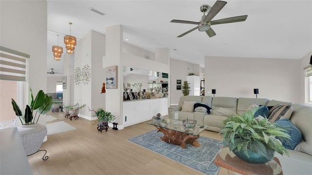 3 of 26 - 9581 Boulder St, Miramar, FL