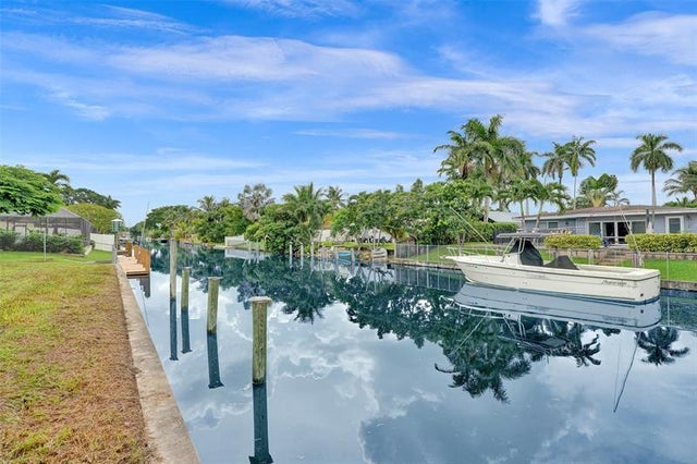 2 of 33 - 5840 Sw 14th St, Plantation, FL