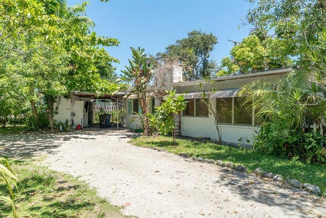 1 of 15 - 1330 Se 12th Way, Fort Lauderdale, FL