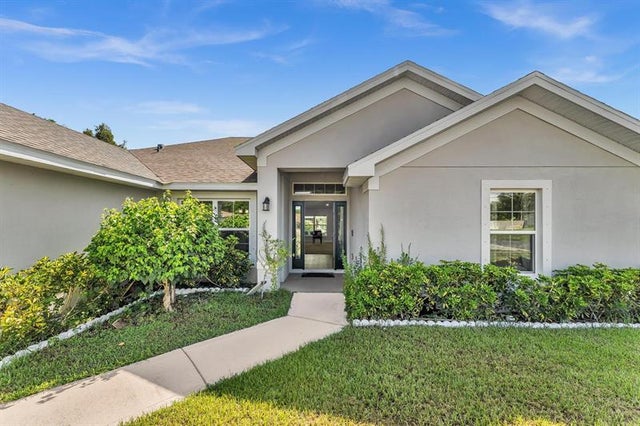 3 of 48 - 5608 Seagrape Dr, Fort Pierce, FL