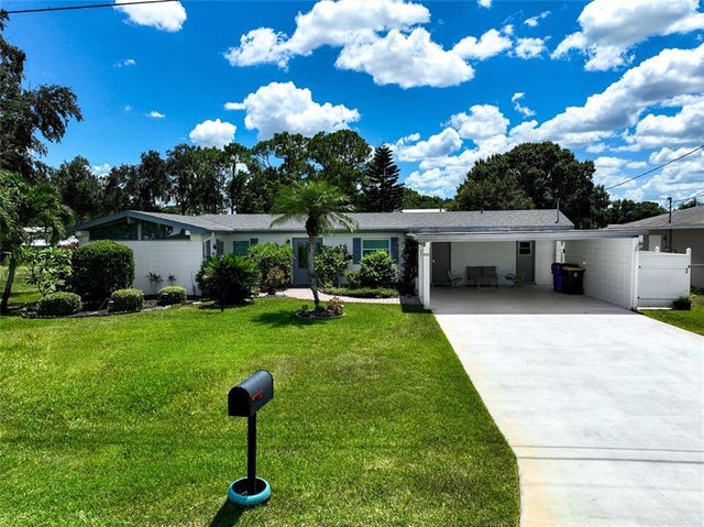 2 of 64 - 120 Happiness Ave, Lake Placid, FL