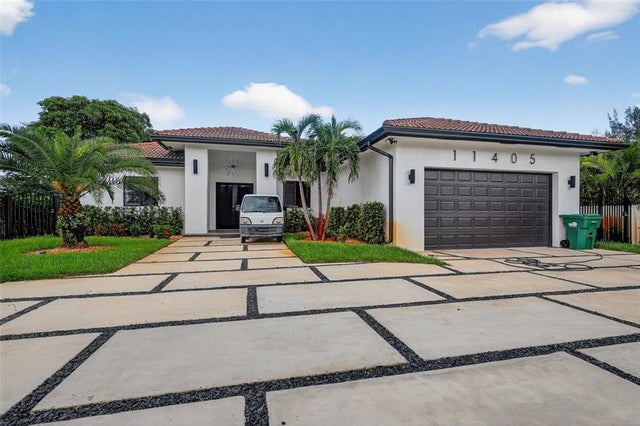 1 of 25 - 11405 E Golf Dr, Miami, FL