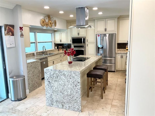 4 of 80 - 10477 Nw 4th St, Coral Springs, FL