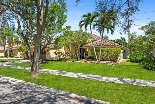 3 of 59 - 1115 Creekford Dr, Weston, FL