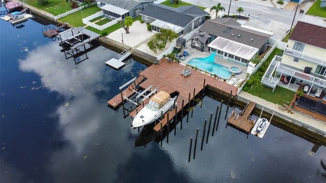 2 of 49 - 13704 Maria, Hudson, FL