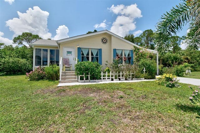 4 of 35 - 1148 Friendship, Vero Beach, FL