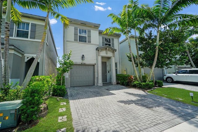 4 of 33 - 4736 Nw 48th Ter, Fort Lauderdale, FL