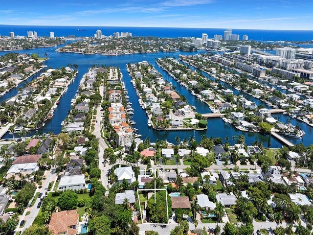 3 of 6 - 1204 Se 13th Ter, Fort Lauderdale, FL